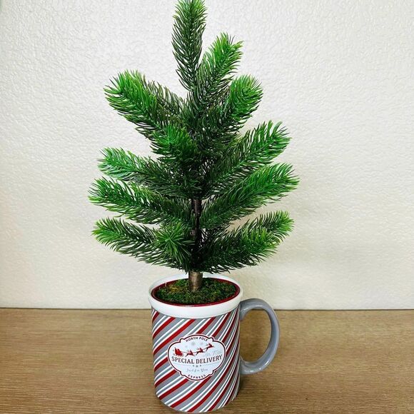 North Pole Ceramic Mug Tabletop Christmas Tree Holiday Decor Gift Set - Picture 1 of 3